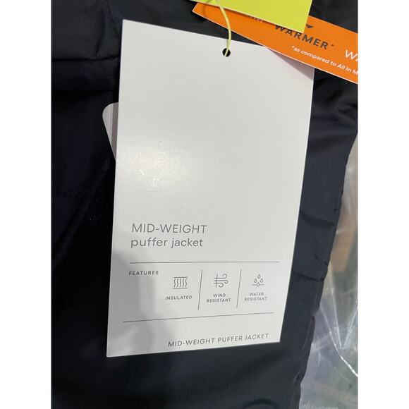 All in Motion Mid Weight Puffer Jacket Size Large PTP 24” Length 27” - Picture 2 of 8